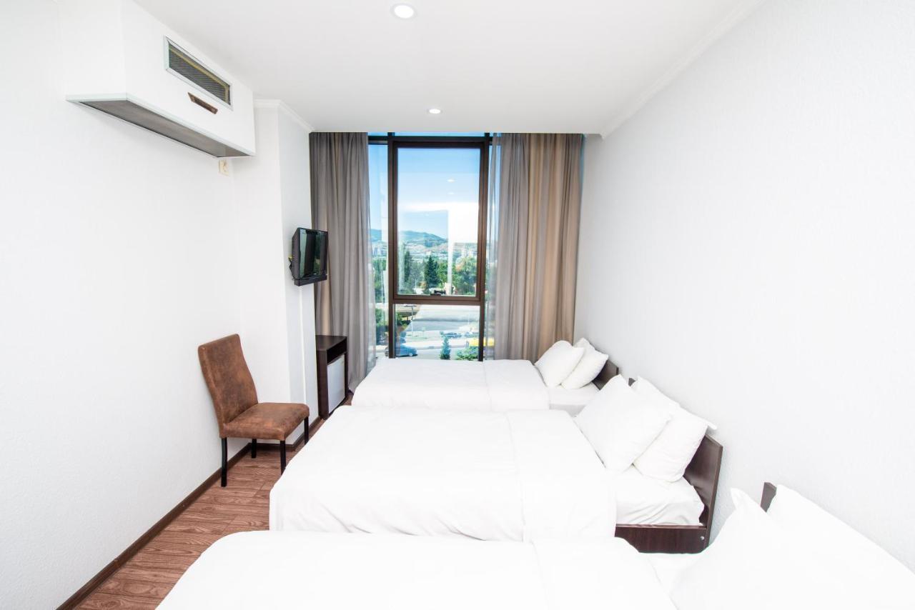 Готель Shine Palace 3*